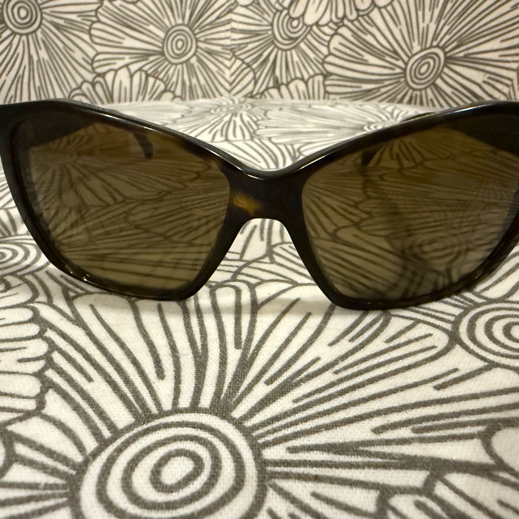 Chanel Black Cat-Eye Sunglasses With Bold Design